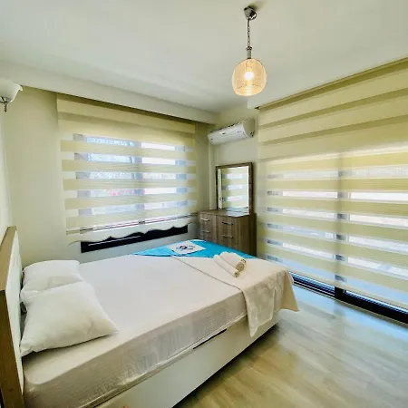 Vila Kusadasi'nda Havuzlu Lux Miray A7